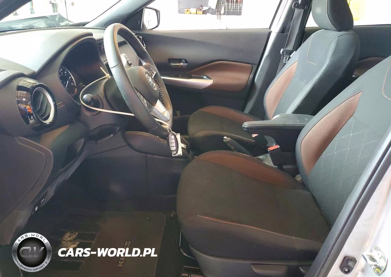 2020 Nissan Kicks Sr VIN:3N1CP5DV4LL543227 - 7