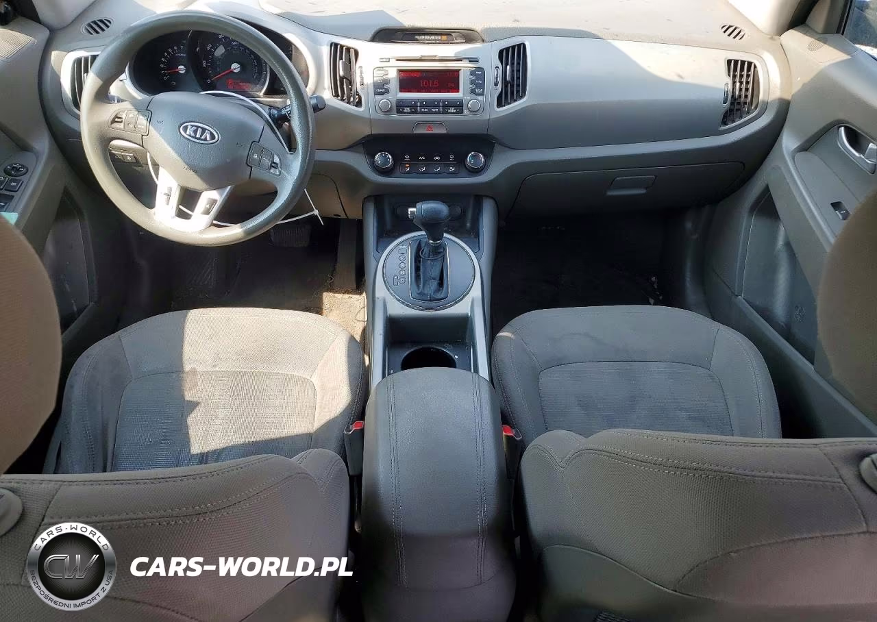 2011 Kia Sportage Lx VIN:KNDPBCA21B7077044 - 8
