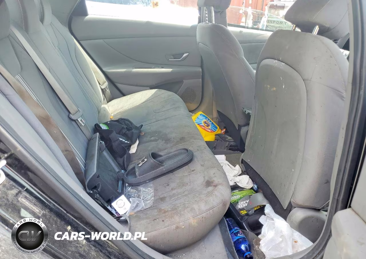 2023 Hyundai Elantra Sel VIN:5NPLM4AG9PH095644 - 10