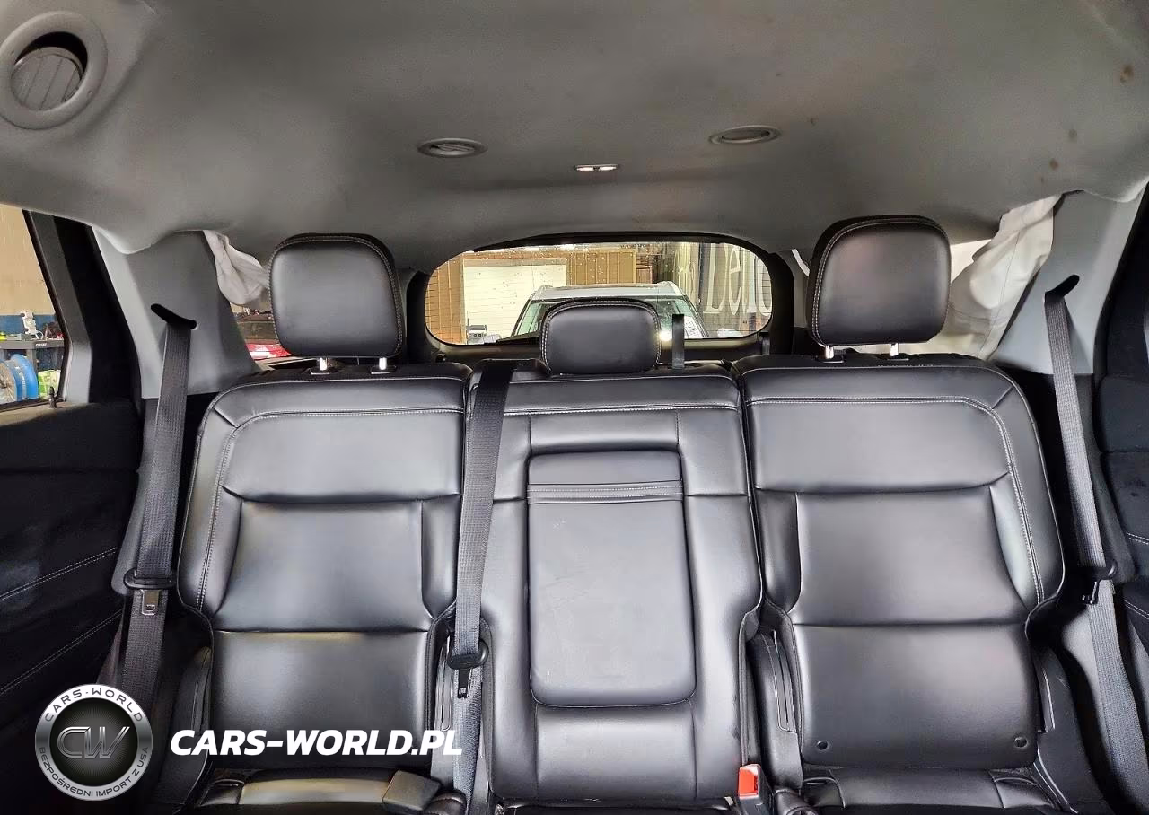 2023 Ford Explorer Xlt VIN:1FMSK8DH3PGA69795 - 10