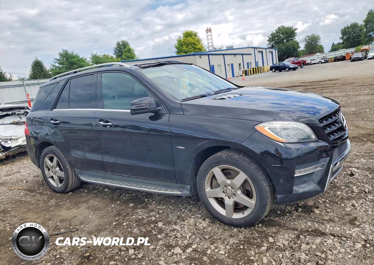 2012 Mercedes-Benz Ml 550 4Matic VIN:4JGDA7DB5CA043245 - 4