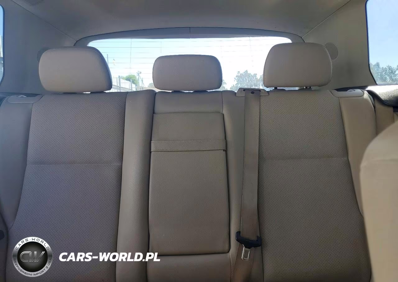 2010 Mercedes-Benz Glk 350 VIN:WDCGG5GB1AF346548 - 10