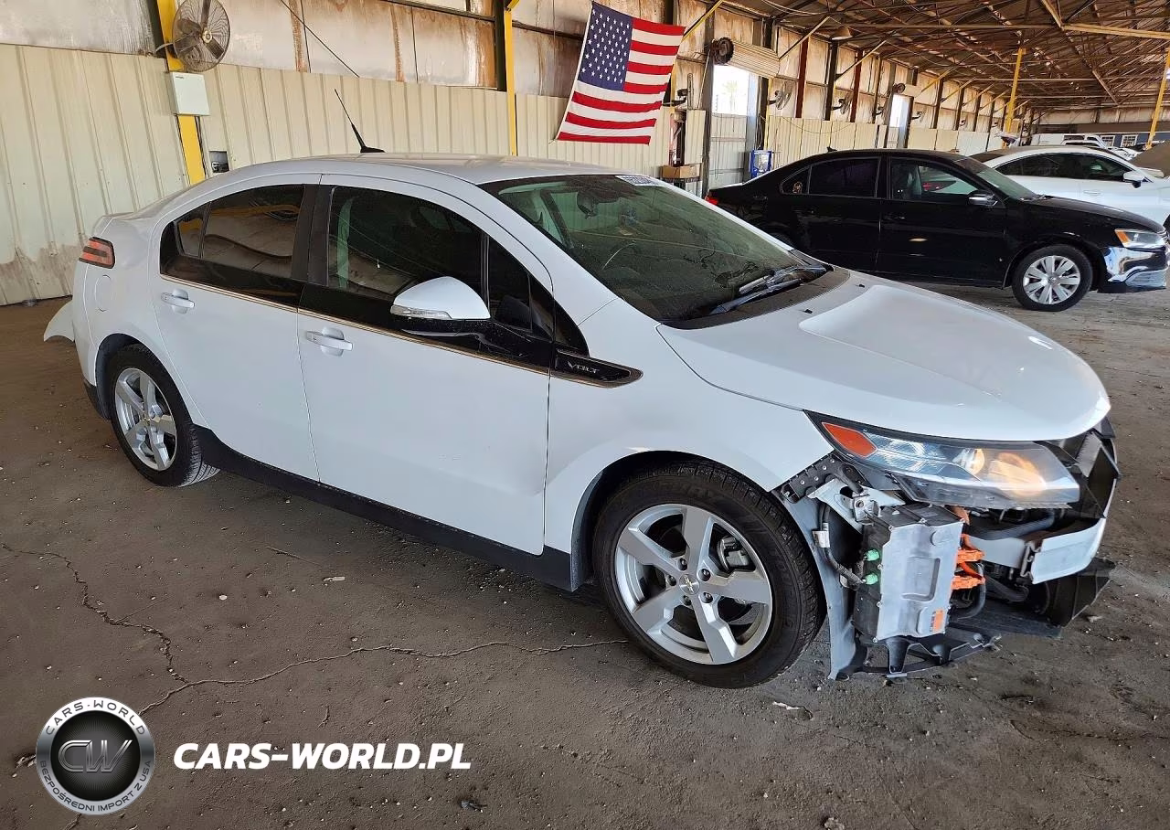 2014 Chevrolet Volt VIN:1G1RA6E4XEU131819 - 4