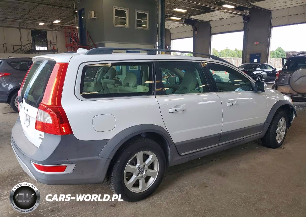 2010 Volvo Xc70 3.2 VIN:YV4960BZ3A1085586 - 3