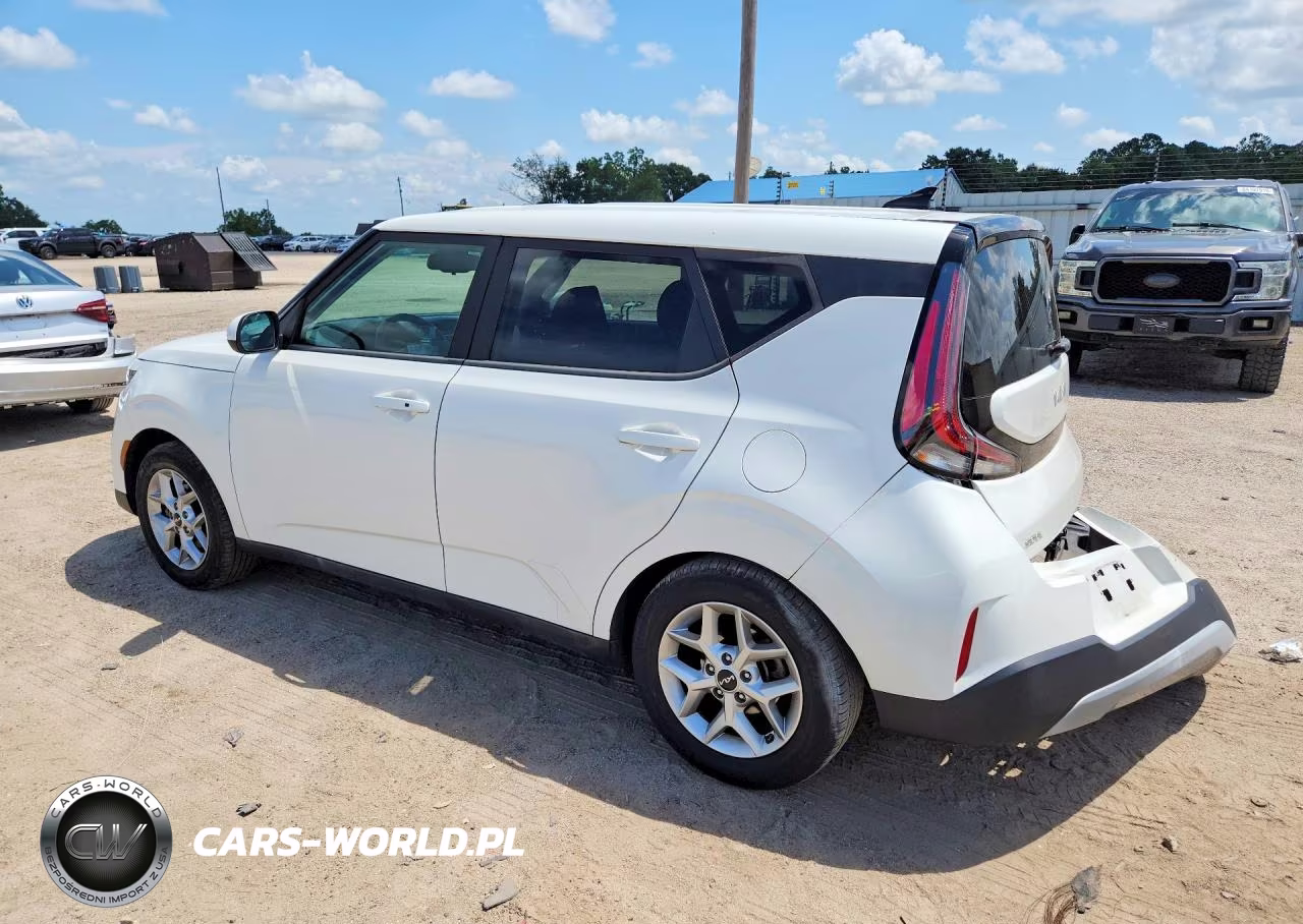 2023 Kia Soul S VIN:KNDJ23AU8P7890783 - 2
