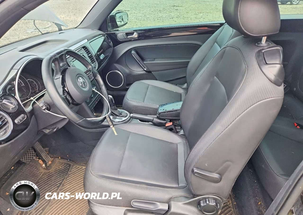2014 Volkswagen Beetle VIN:3VWJP7AT6EM608415 - 7