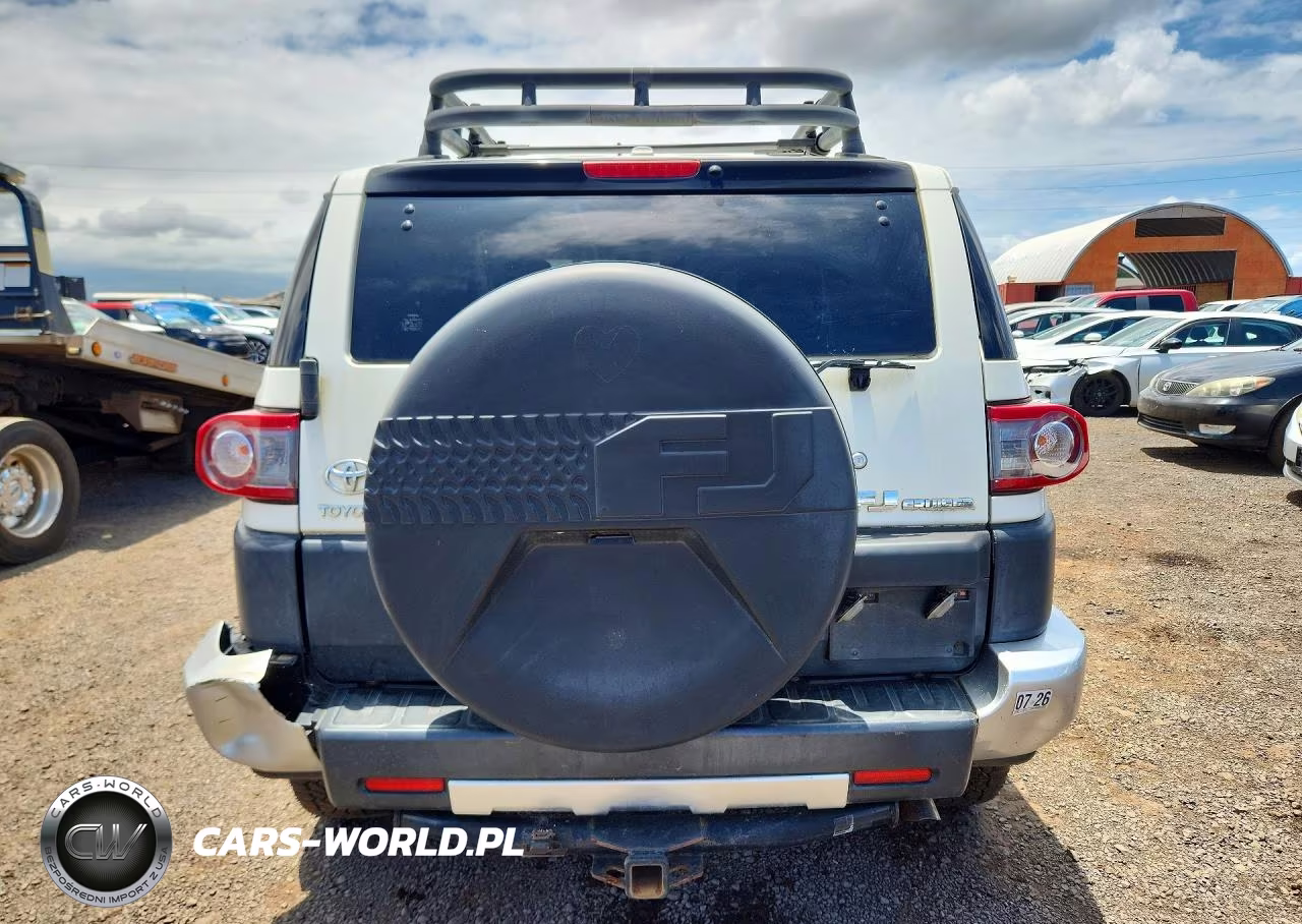 2012 Toyota Fj Cruiser Base VIN:JTEBU4BFXCK132810 - 6