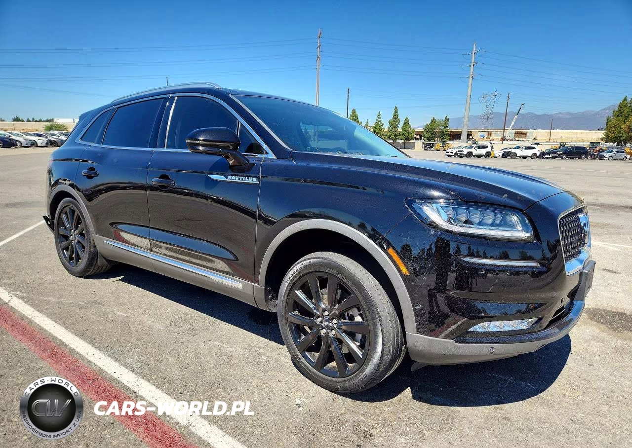 2023 Lincoln Nautilus Reserve VIN:2LMPJ8KP6PBL10585 - 4