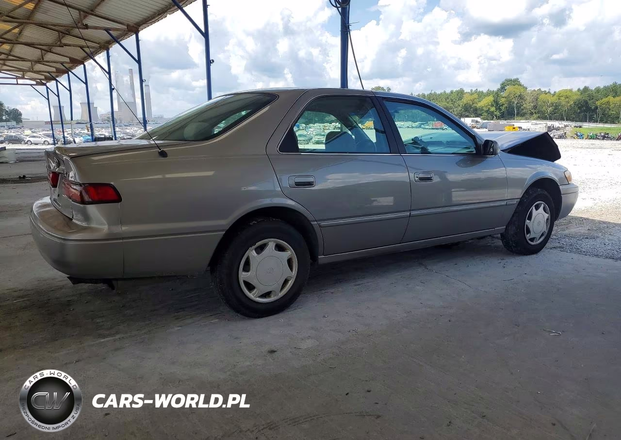 1998 Toyota Camry Ce VIN:4T1BG22K9WU353638 - 3