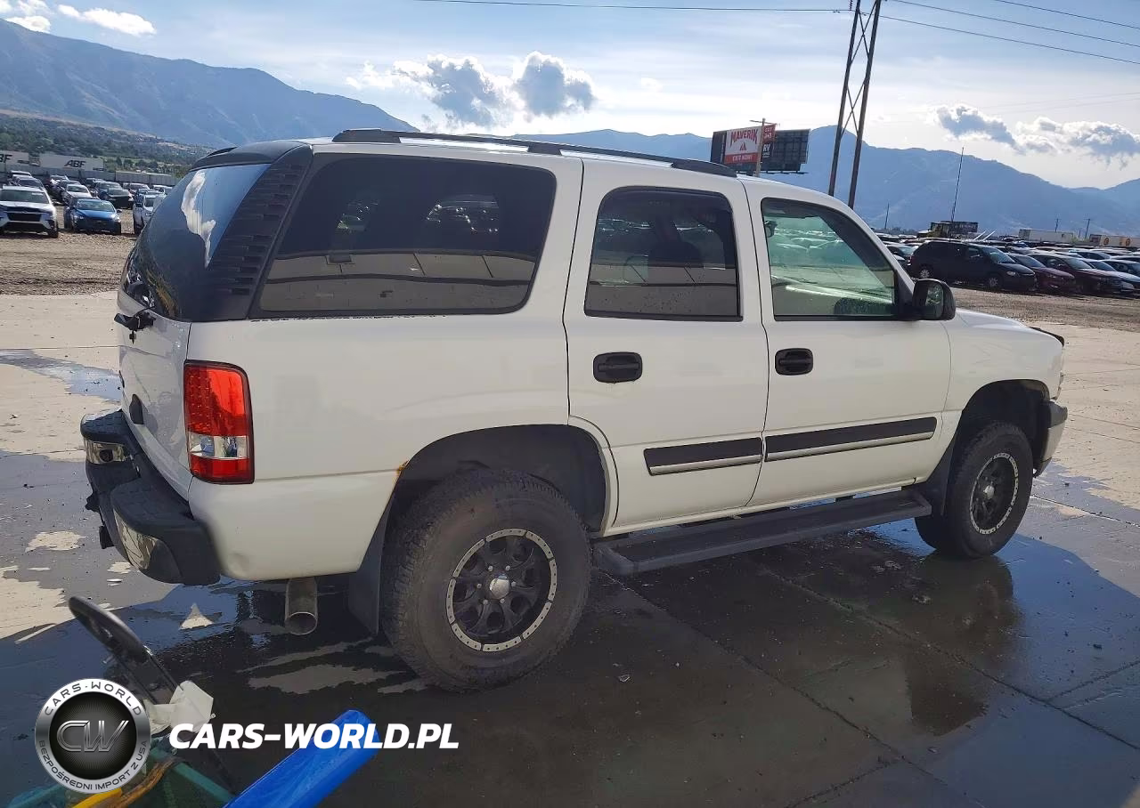 2006 Chevrolet Tahoe K1500 VIN:1GNEK13Z76J163447 - 3