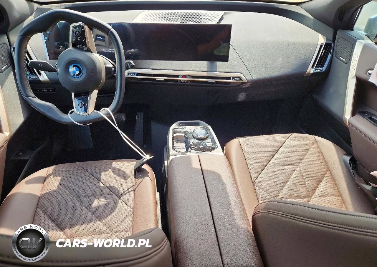 2025 BMW Ix xDrive50 VIN:WB523CF03SCU80301 - 8