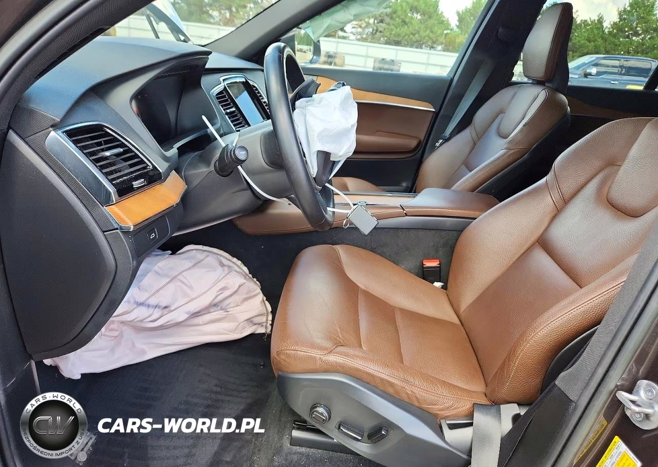 2023 Volvo Xc90 Plus VIN:YV4062PN7P1979612 - 7