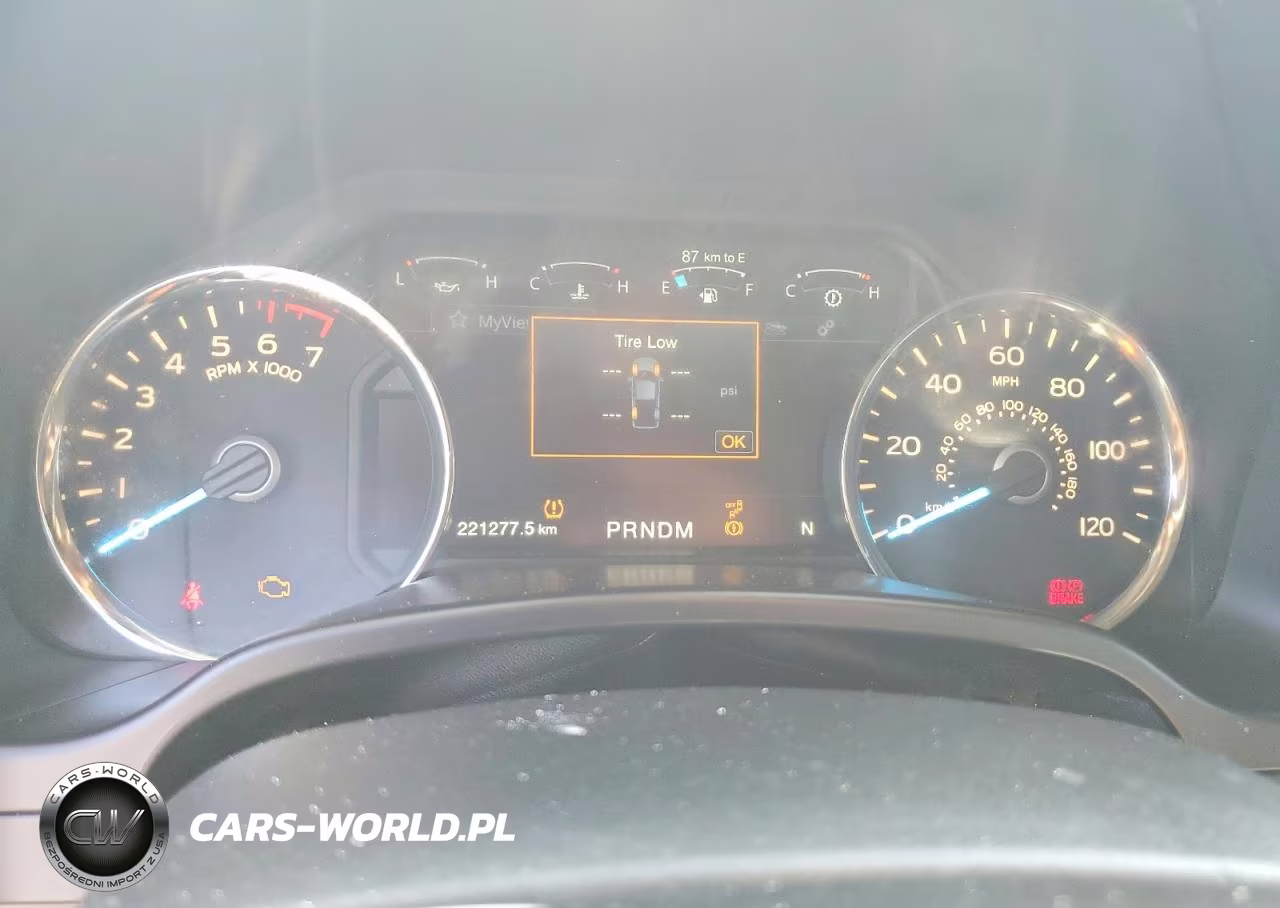 2018 Ford F150 Lariat VIN:1FTEX1CP5JFC82649 - 9