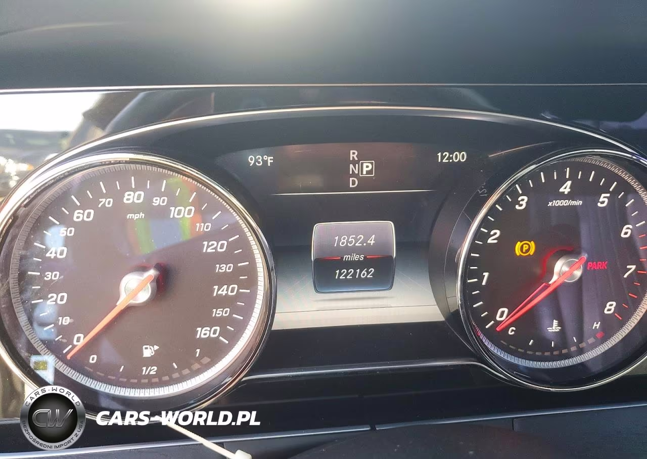 2017 Mercedes-Benz E 300 VIN:WDDZF4JB4HA055978 - 9