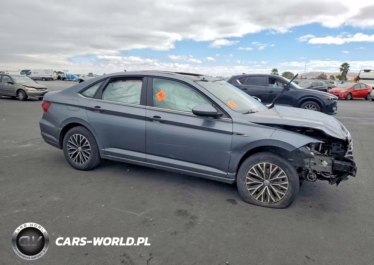 2019 Volkswagen Jetta Sel VIN:3VWE57BU1KM233995 - 4