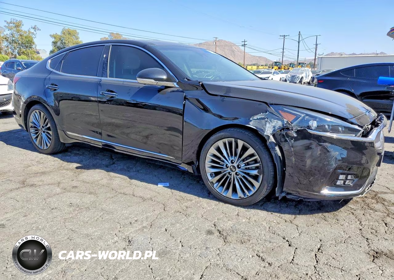 2017 Kia Cadenza Limited VIN:KNALC4J11H5081153 - 4