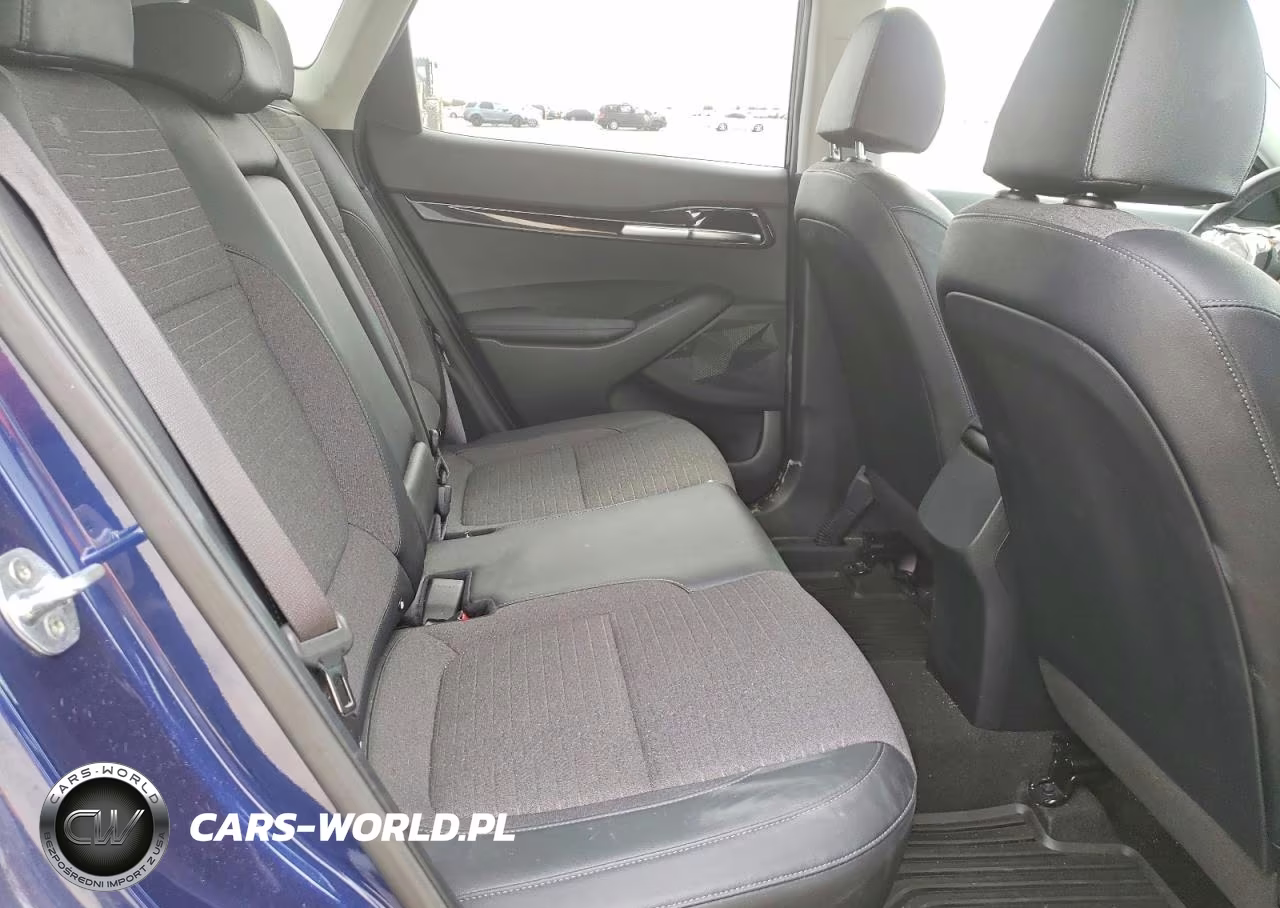 2021 Kia Seltos S VIN:KNDEU2AA1M7117757 - 10