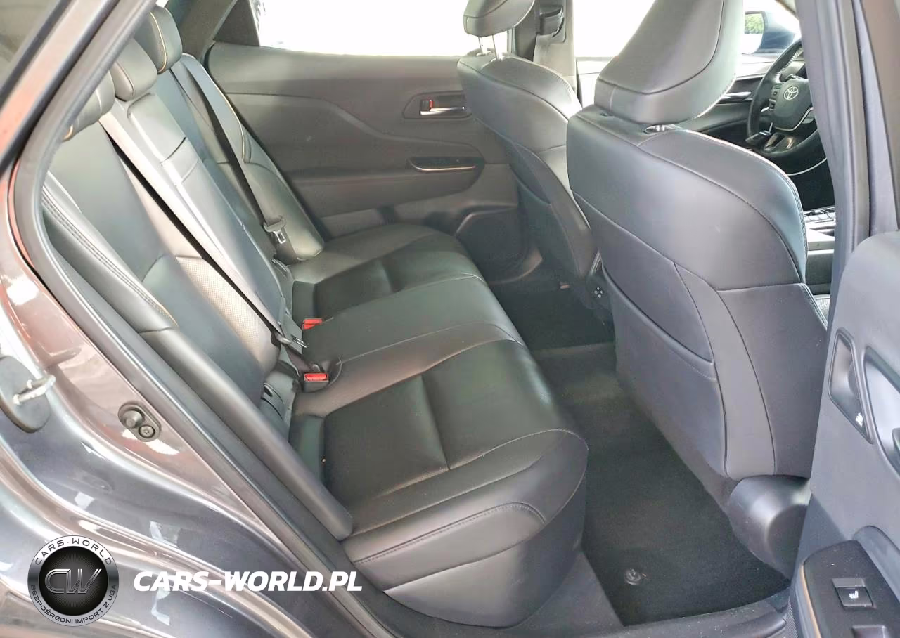2023 Toyota Crown Limited VIN:JTDAAAAF9P3007709 - 10