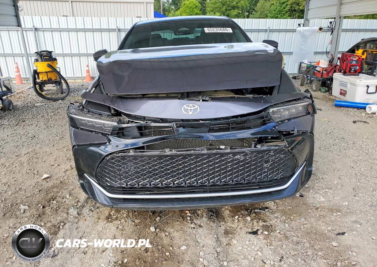 2023 Toyota Crown Limited VIN:JTDAAAAF9P3007709 - 5