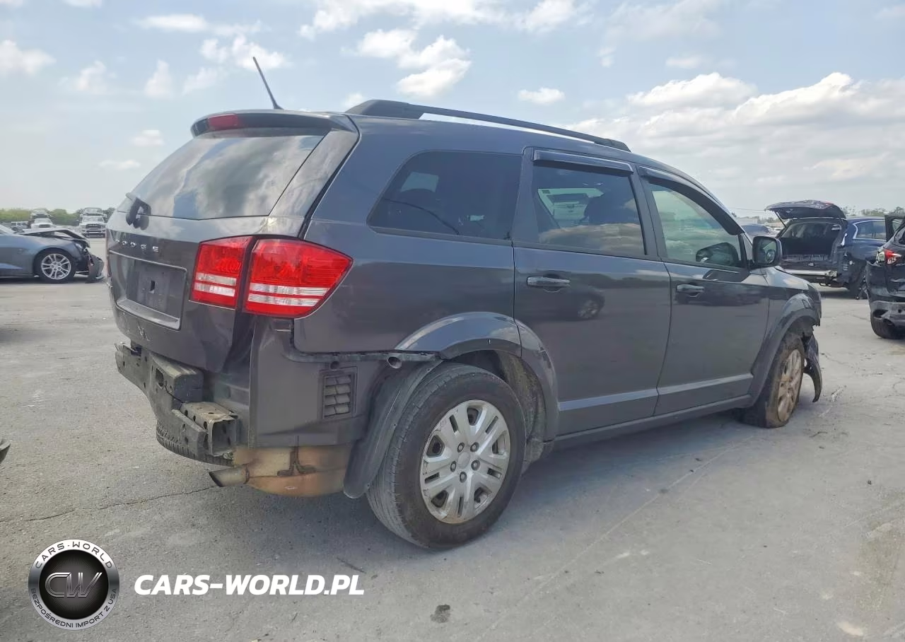 2018 Dodge Journey Se VIN:3C4PDCAB9JT195654 - 3