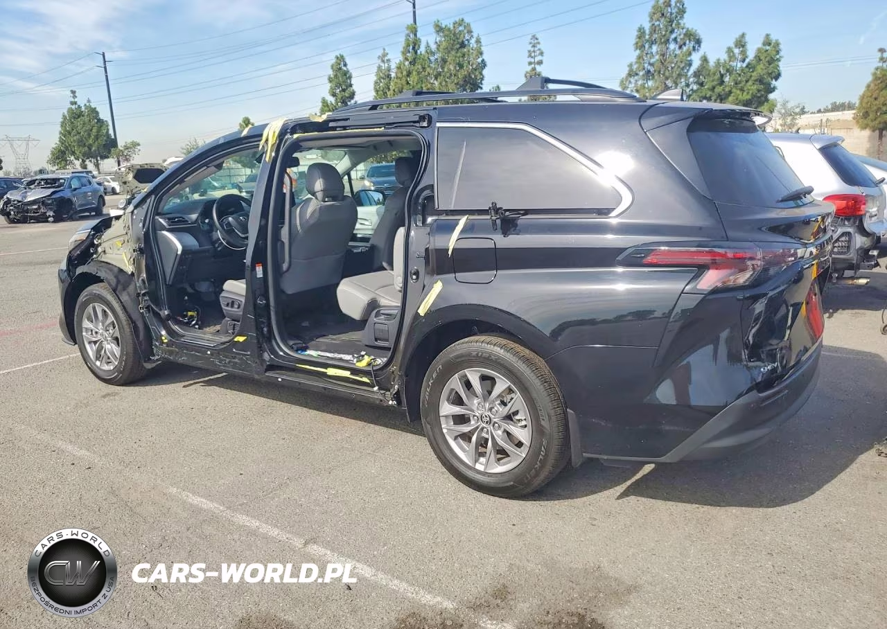 2026 Toyota Sienna Xle 8-Passenger VIN:5TDYRKEC2TS293456 - 2