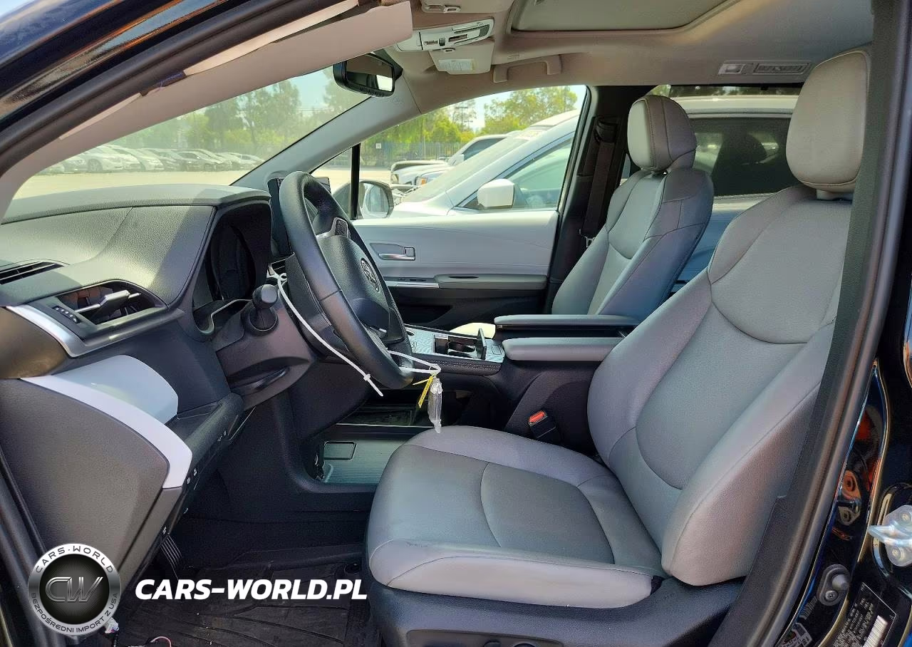 2026 Toyota Sienna Xle 8-Passenger VIN:5TDYRKEC2TS293456 - 7
