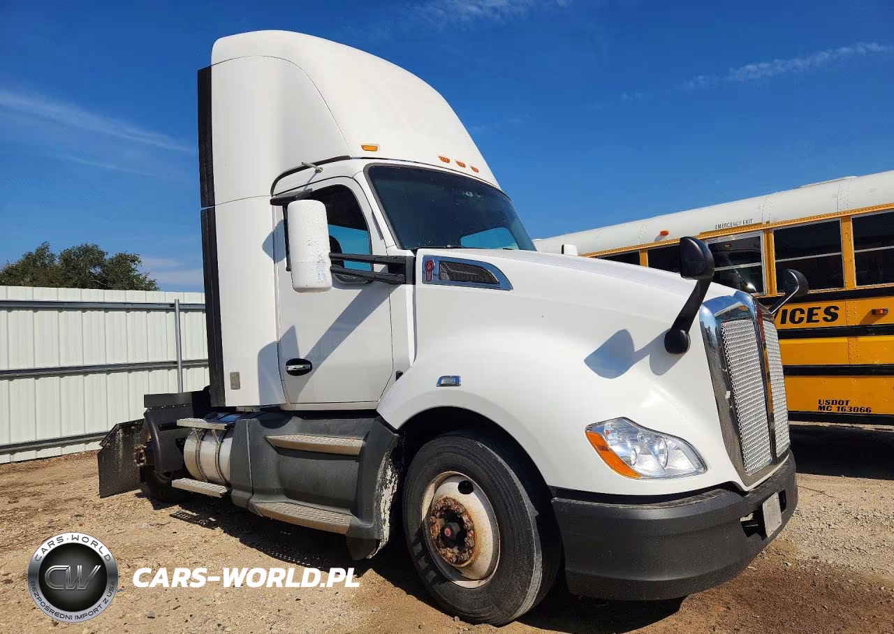 2019 Kenworth T680 Semi Truck VIN:1XKYA48X8KJ297190 - 4