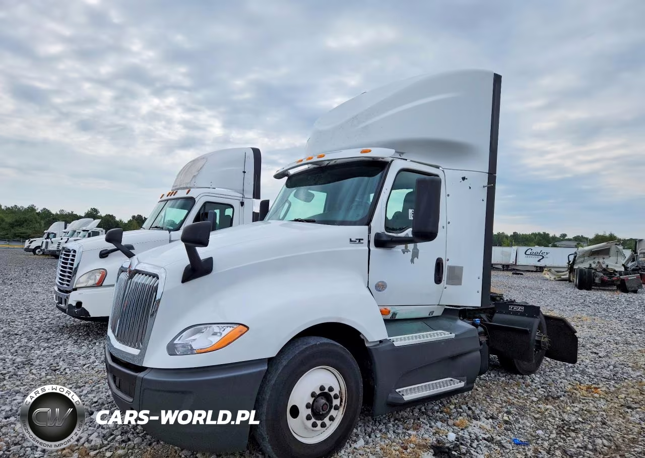 2019 International Lt625 Semi Truck