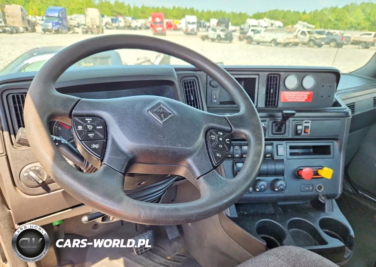 2019 International Lt625 Semi Truck VIN:1HSDYAPR9KH044059 - 8