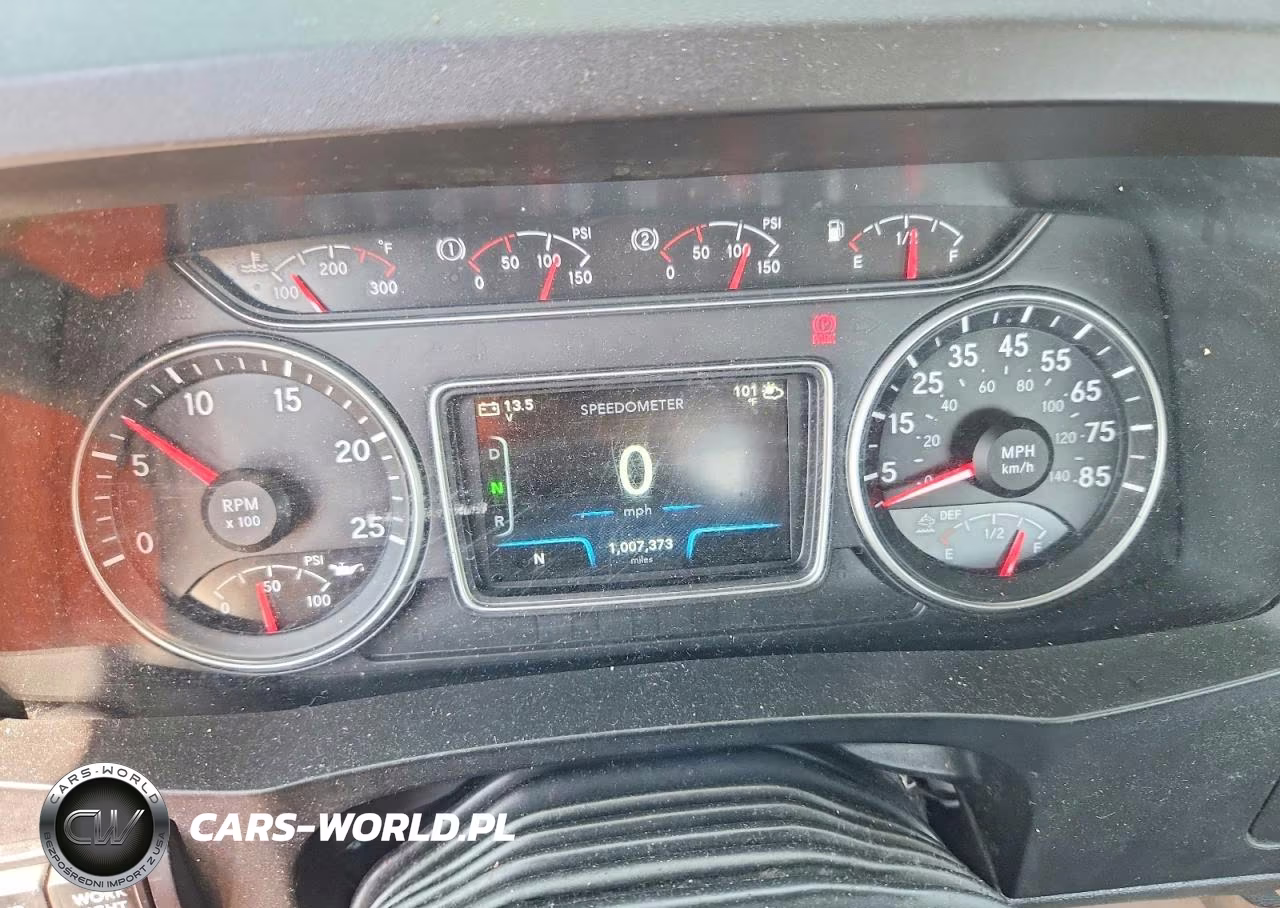 2019 International Lt625 Semi Truck VIN:1HSDYAPR9KH044059 - 9