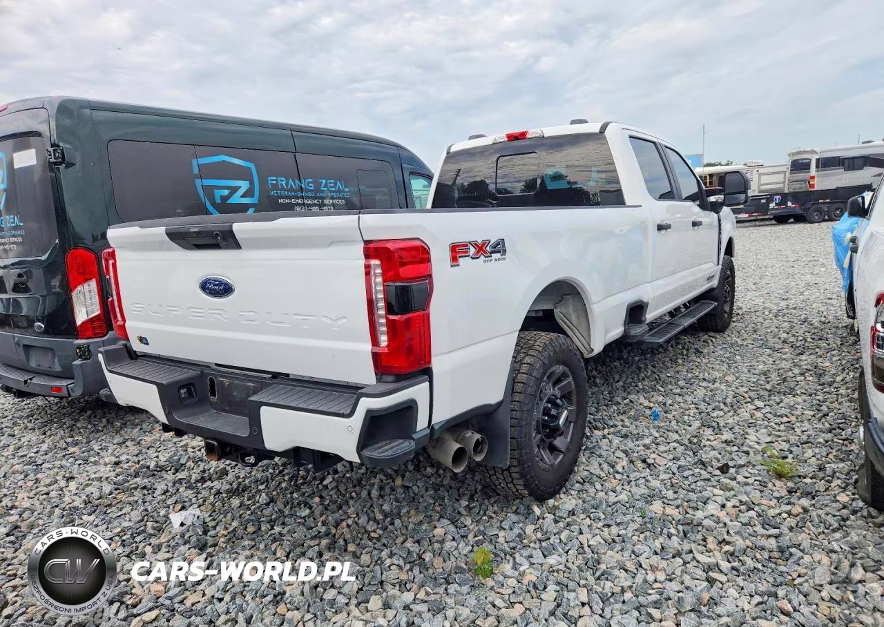 2024 Ford F350 Super Duty VIN:1FT8W3BT3RED49390 - 3