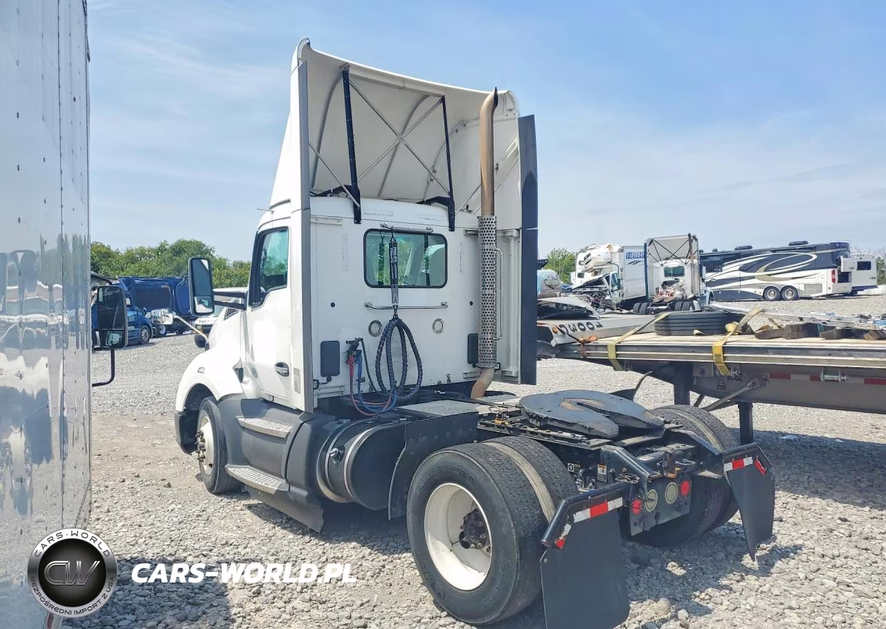 2020 Kenworth T680 Semi Truck VIN:1XKYA48X2LJ404686 - 2