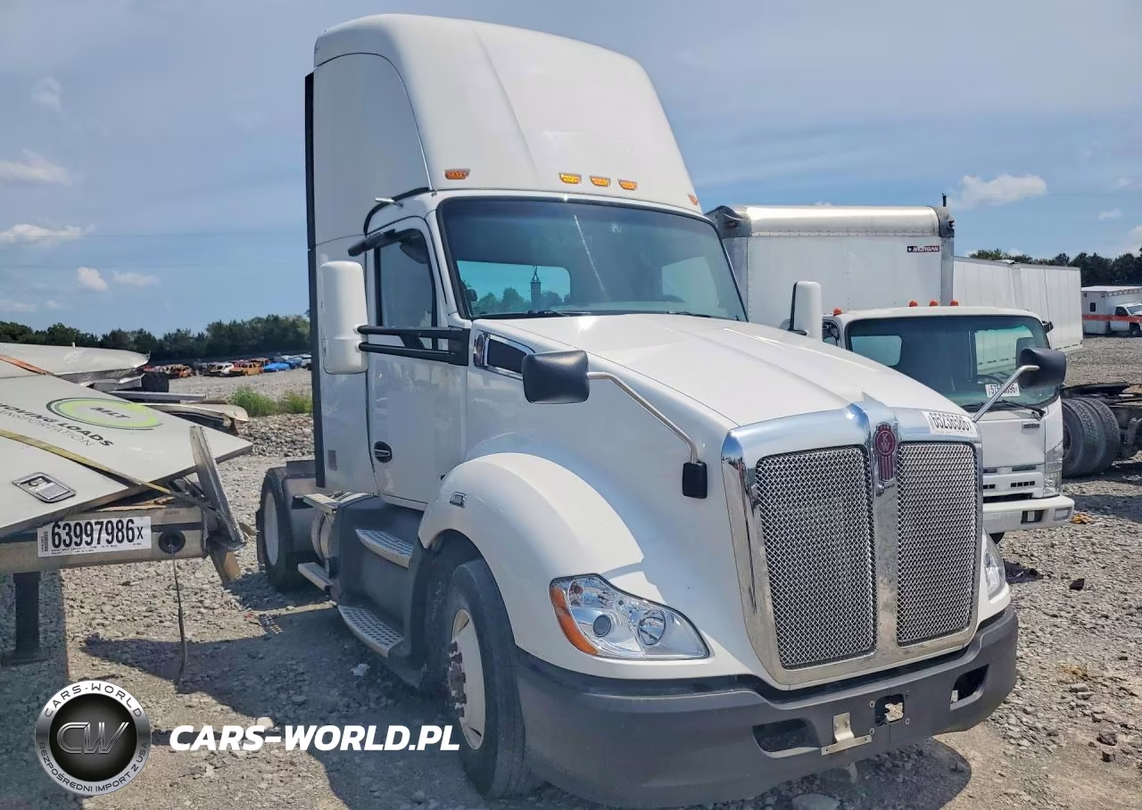 2020 Kenworth T680 Semi Truck VIN:1XKYA48X2LJ404686 - 4