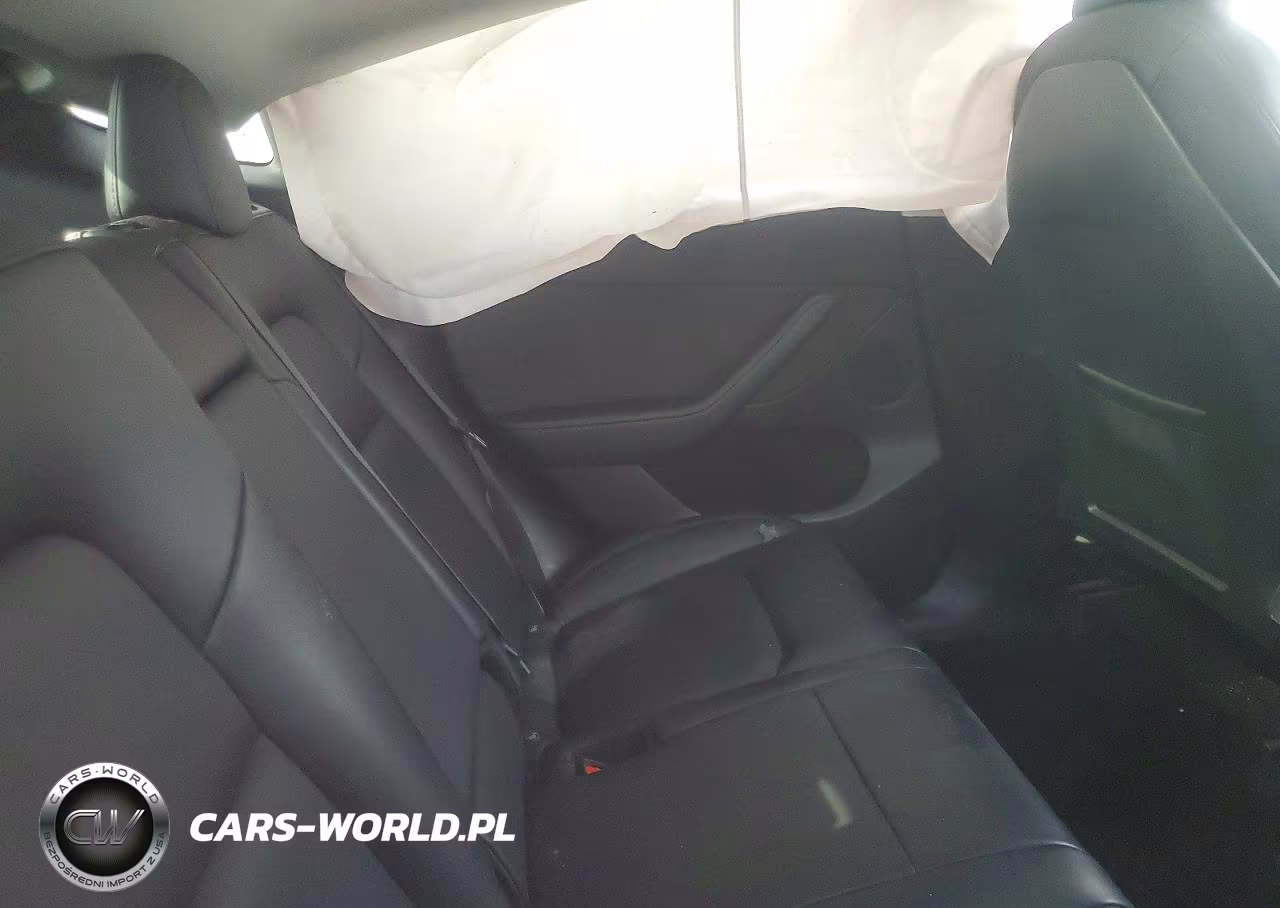 2021 Tesla Model Y VIN:5YJYGDEE8MF306302 - 11