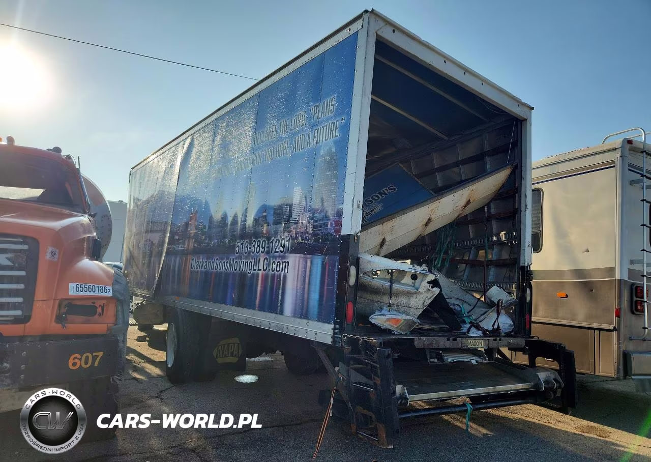 2017 International 4300 Box Truck VIN:1HTMMMML6HH636634 - 2