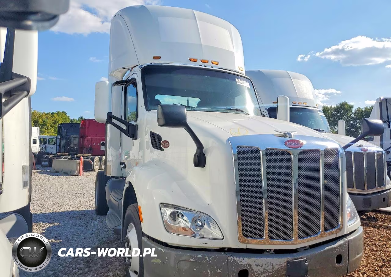 2016 Peterbilt 579 Semi Truck VIN:1XPBA48X6GD354430 - 4
