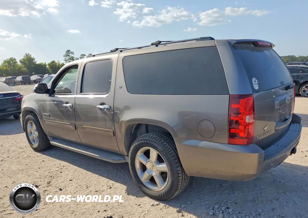 2011 Chevrolet Suburban C1500 Lt VIN:1GNSCJE07BR334398 - 2