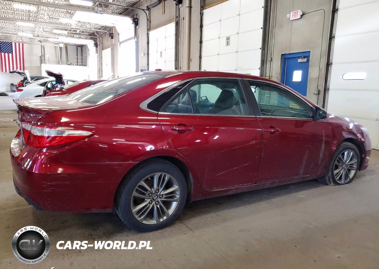 2017 Toyota Camry Se VIN:4T1BF1FK4HU791025 - 3