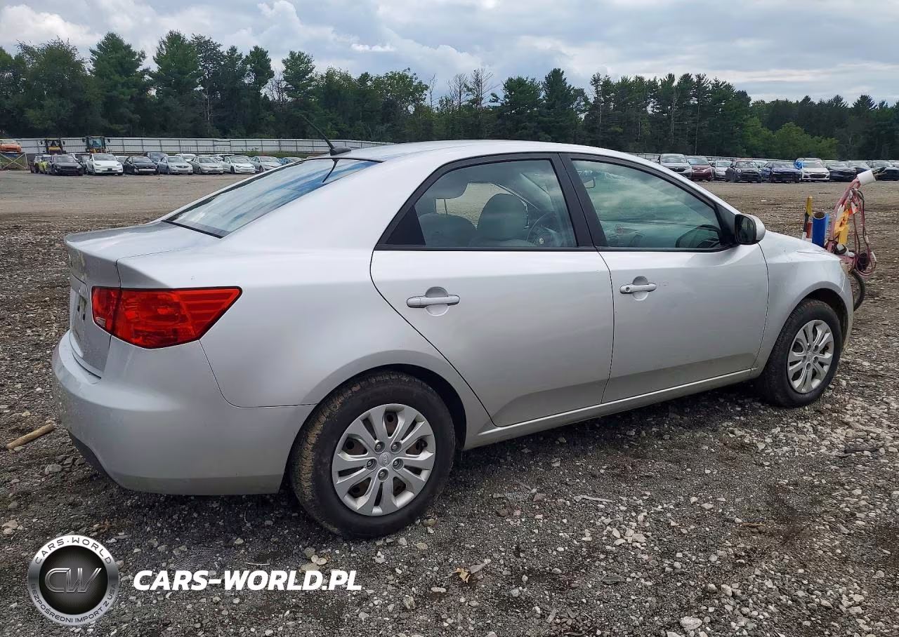 2012 Kia Forte Lx VIN:KNAFT4A2XC5511406 - 3