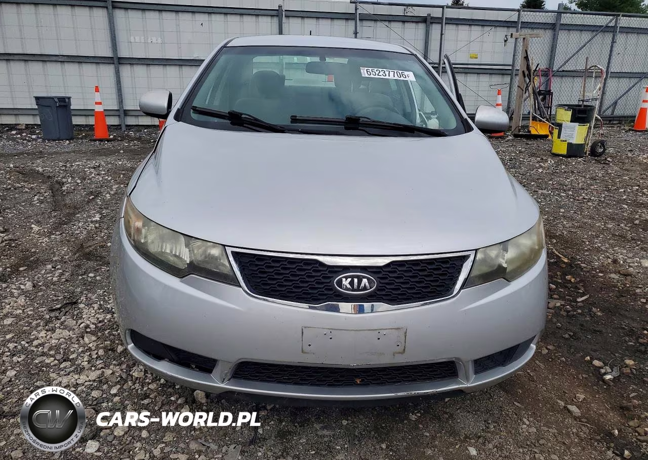 2012 Kia Forte Lx VIN:KNAFT4A2XC5511406 - 5
