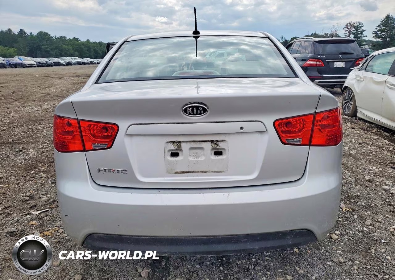 2012 Kia Forte Lx VIN:KNAFT4A2XC5511406 - 6