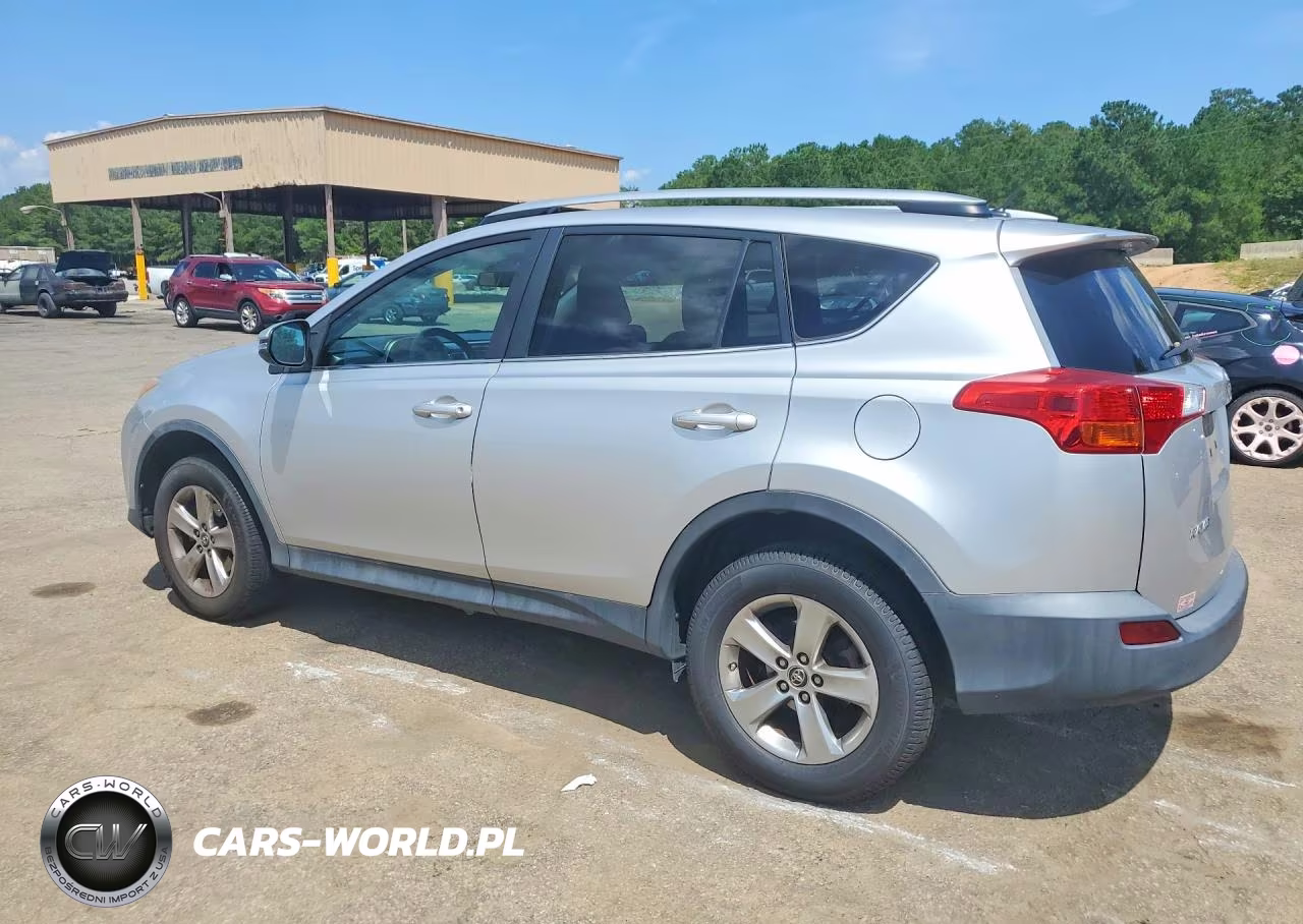 2015 Toyota Rav4 Xle VIN:2T3WFREV3FW215653 - 2