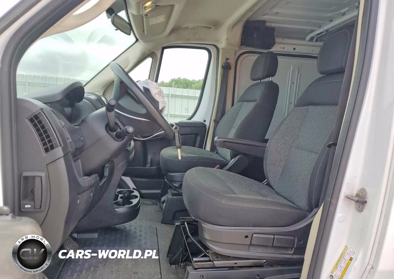 2018 Ram Promaster 1500 Delivery Van VIN:3C6TRVNGXJE156083 - 7