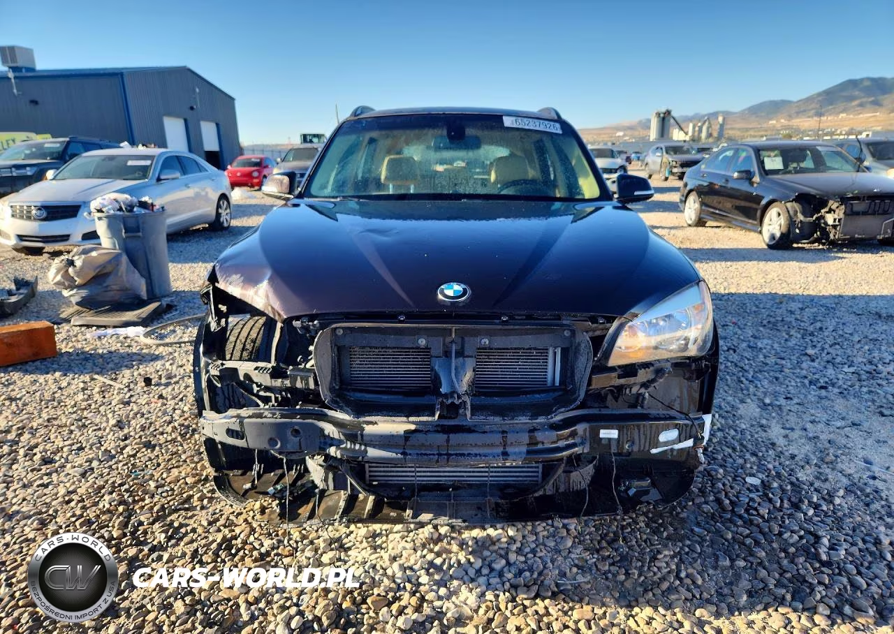 2015 BMW X1 xDrive28I VIN:WBAVL1C50FVY32621 - 5