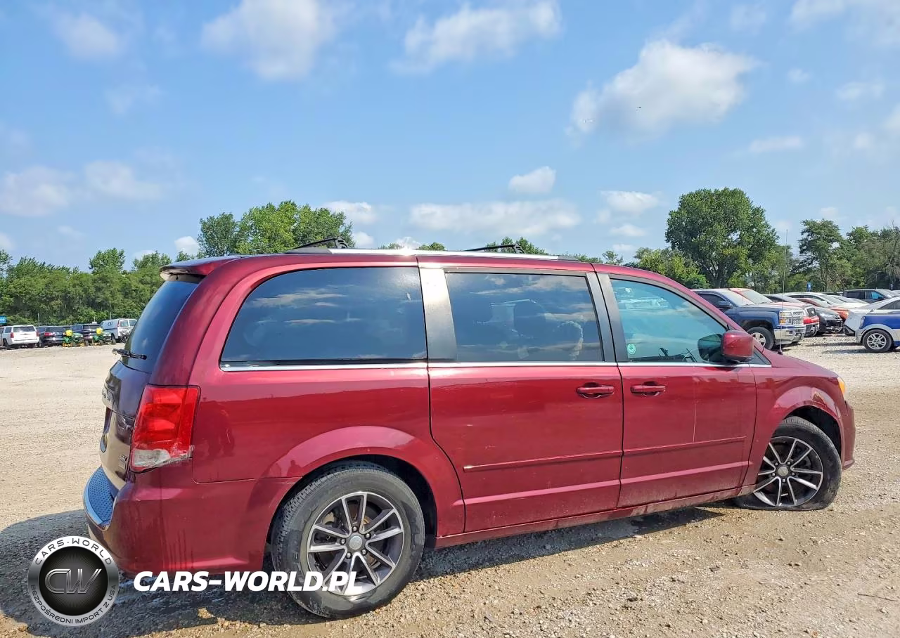 2017 Dodge Grand Caravan Sxt VIN:2C4RDGCG7HR675312 - 3