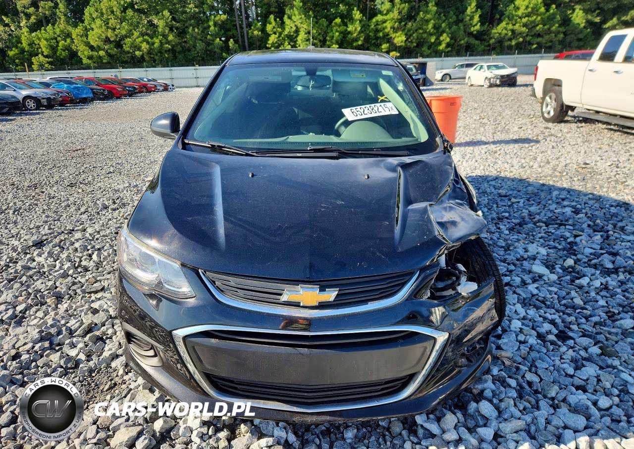 2019 Chevrolet Sonic Lt VIN:1G1JD5SB8K4139365 - 5