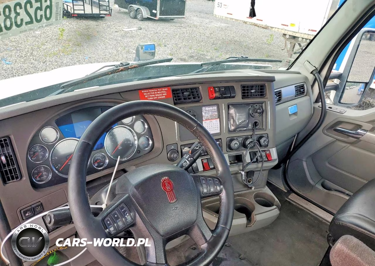 2019 Kenworth T680 Semi Truck VIN:1XKYA48X5KJ313152 - 8