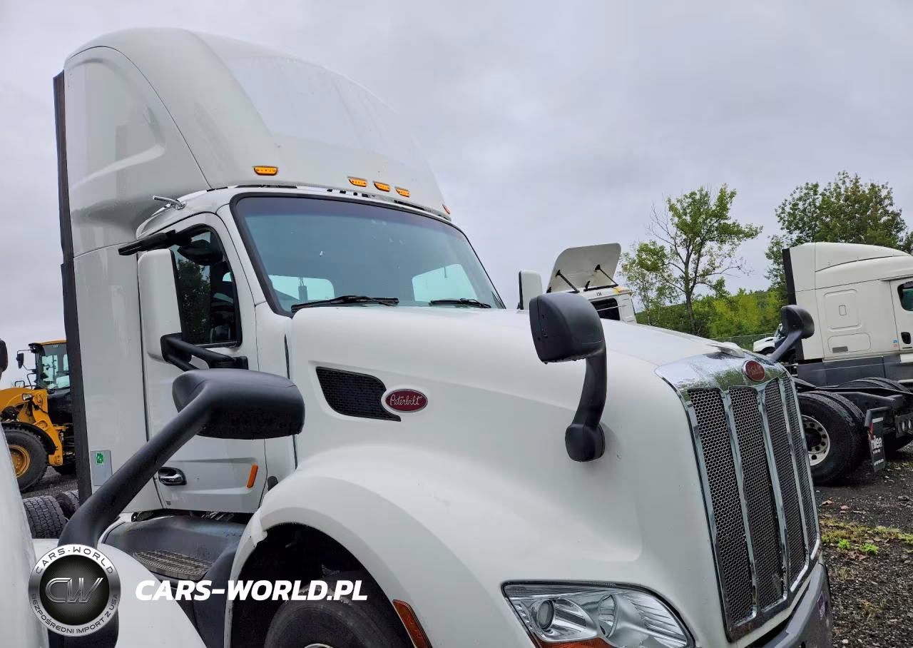 2016 Peterbilt 579 Semi Truck VIN:1XPBA48X4GD339733 - 4