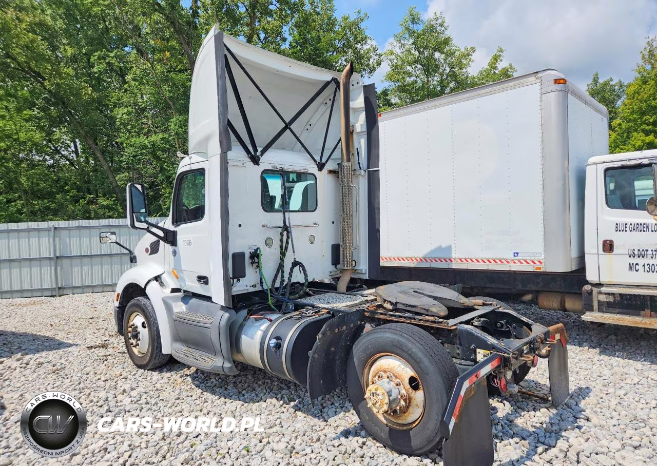 2018 Peterbilt 579 - Semi Truck VIN:1XPBA48X0JD477485 - 2