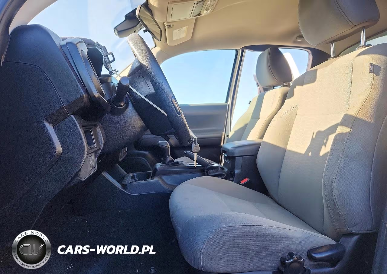2018 Toyota Tacoma Sr VIN:5TFRX5GN4JX118627 - 7